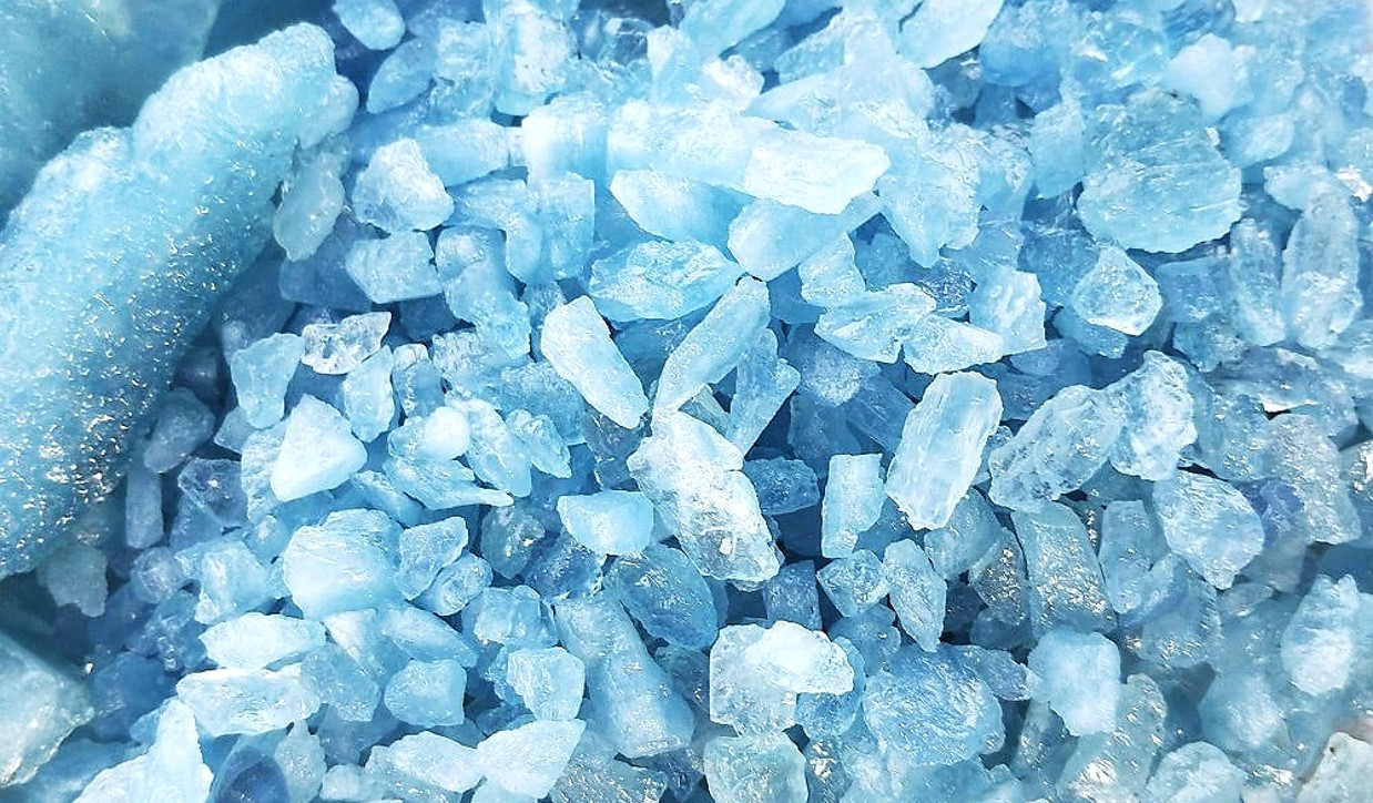 Les pierres naturelles bleues claires